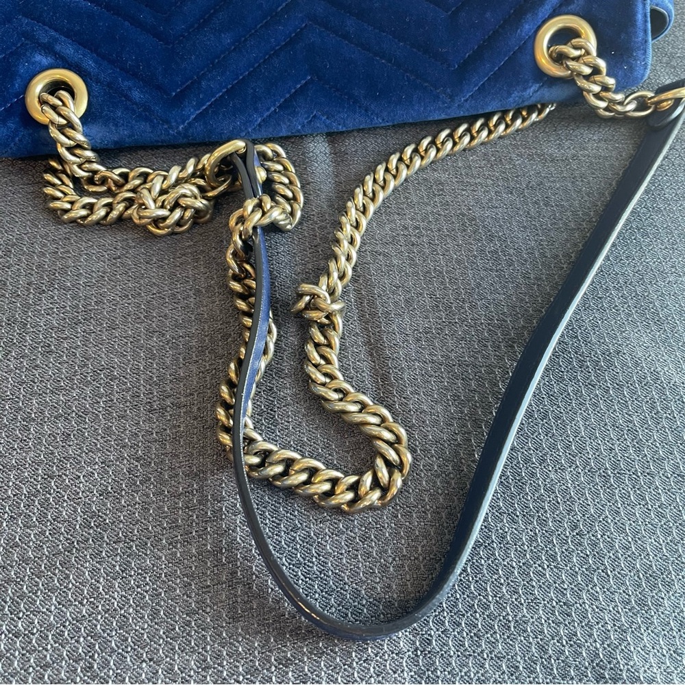 Gucci Blue Quilted Velvet Embroidered MODERN Medium Marmont Bag - Preowned - Picture 14 of 16